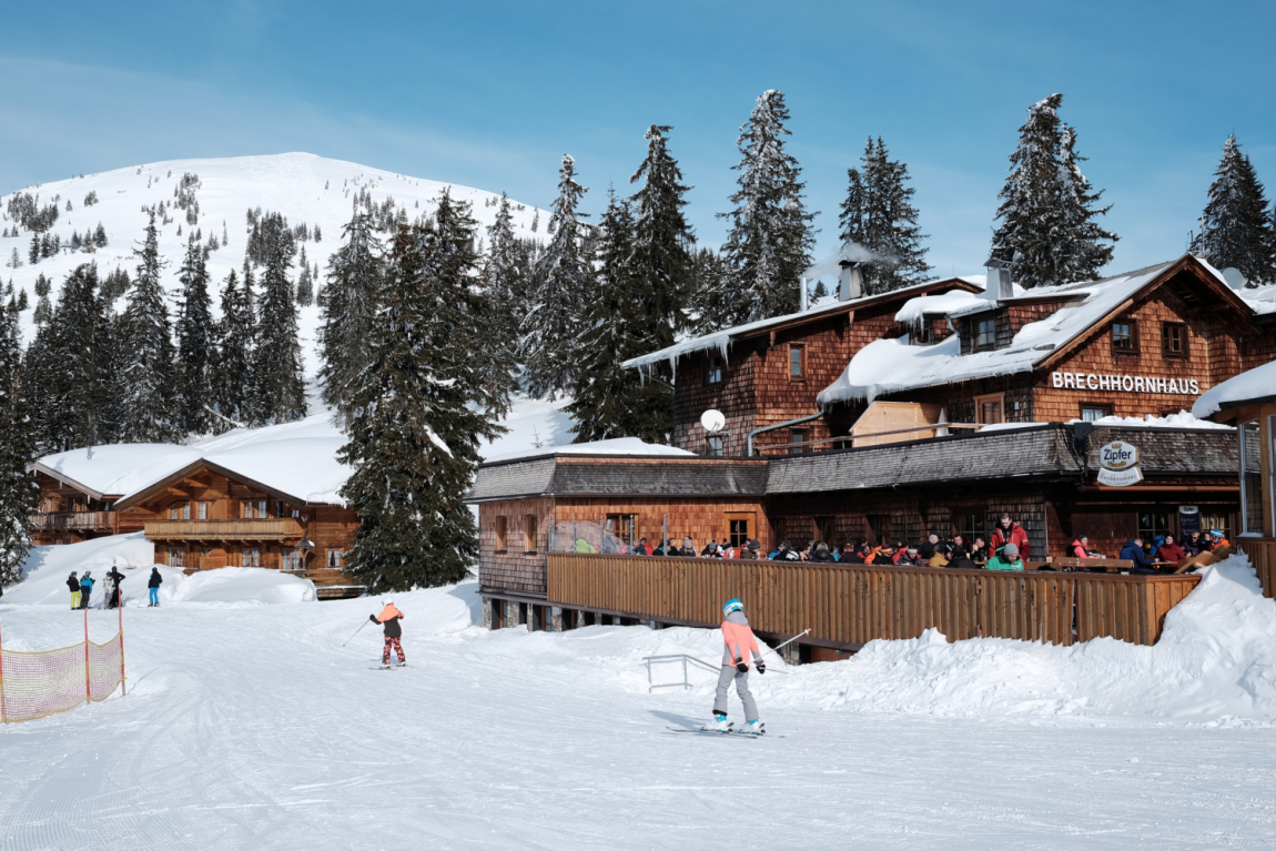 Skifahrer am Brechhornhaus